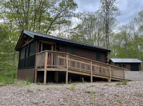 Rivers Edge Cabins - Cozy Lookout