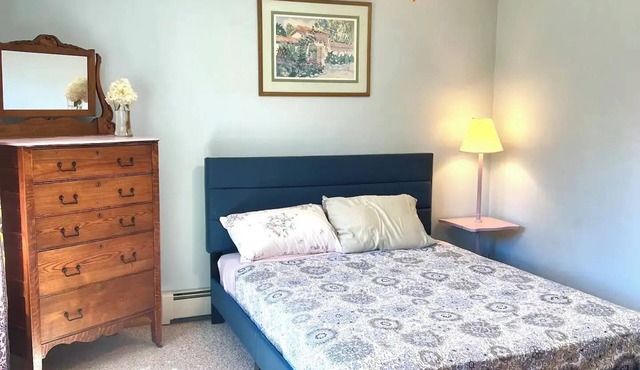 Scenic 1-bedroom apt in Bridgton with WiFi and AC