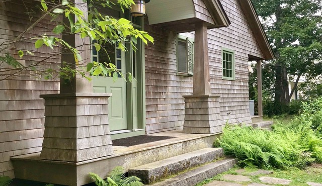 Shore front home in a charming summer community