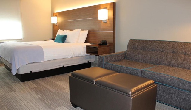 Simple Suites Boise Airport