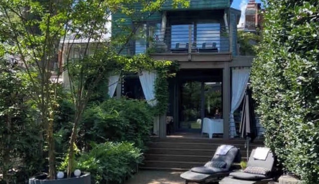 Spacious 5-bedroom house in delightful-Glover Park - Upper Georgetown 11sl/1park