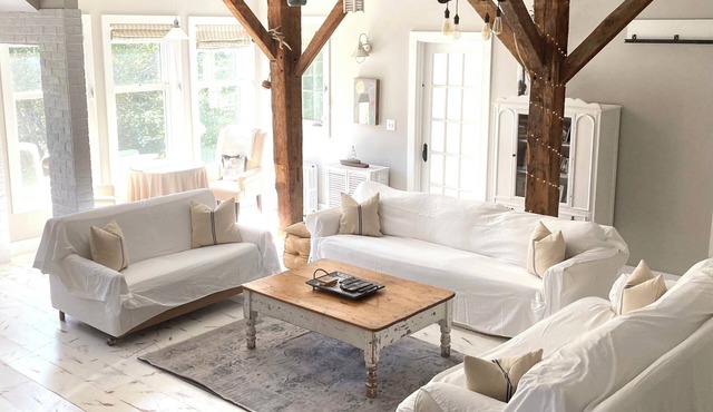 Sprawling vintage farmhouse on ten acres for large groups in Lakes Region