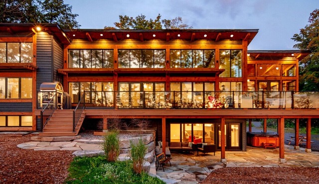 Stunning inside and out! Words don’t do it justice! Experience it for yourself!
