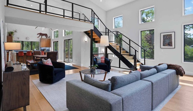 Sunset Perch, Modern Southold Home with Rooftop Deck and Heated Pool
