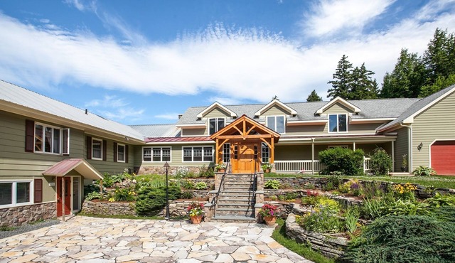 The Inn at Quail Run - Wilmington, Vermont-Family Reunion 11 BRs 10Ba