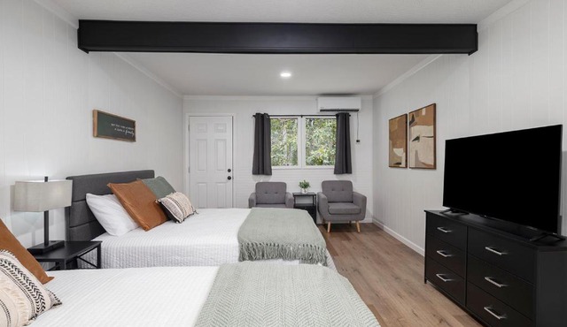 The Lofts on Indian Point - Near Silver Dollar City