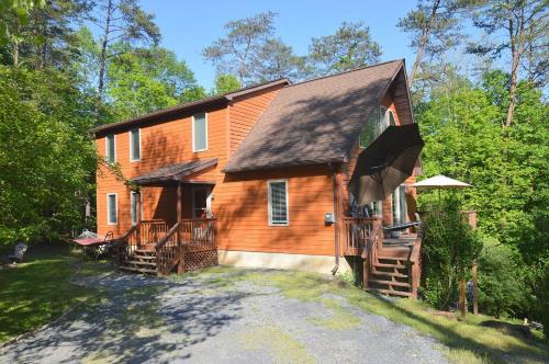 The Retreat at the Creek - Pet Friendly