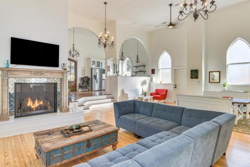 'The Sanctuary' in Historic Dtwn Staunton