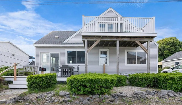 The Sea Gaze - 5BR with Beach Path