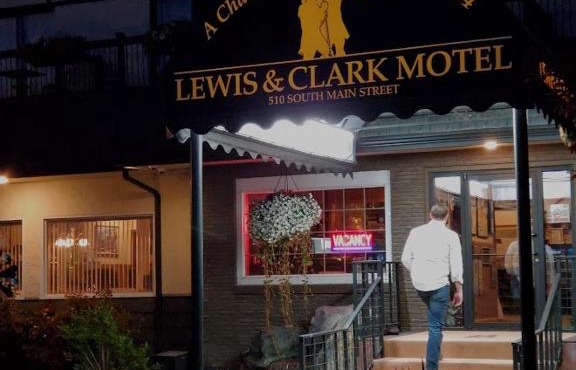 Three Forks Lewis & Clark Motel