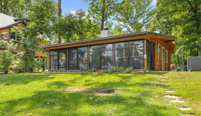Tranquility Awaits: Shenandoah Riverfront Retreat!