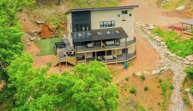 Two Lakefront Homes w/ Hot Tub & Game Room