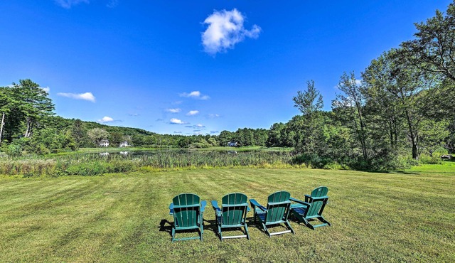 Updated Canaan Farmhouse: Pond & Sunset Views!
