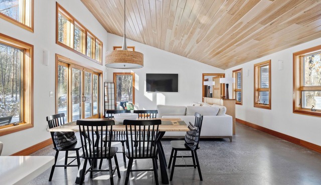 Warm and Contemporary Cape Porpoise Retreat