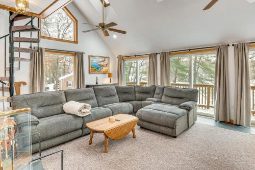 Waterfront Wakefield Retreat w/Floating Dock