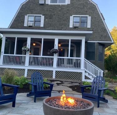White Sails Inn