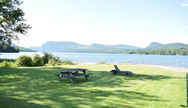 Willoughby Lake Cottage