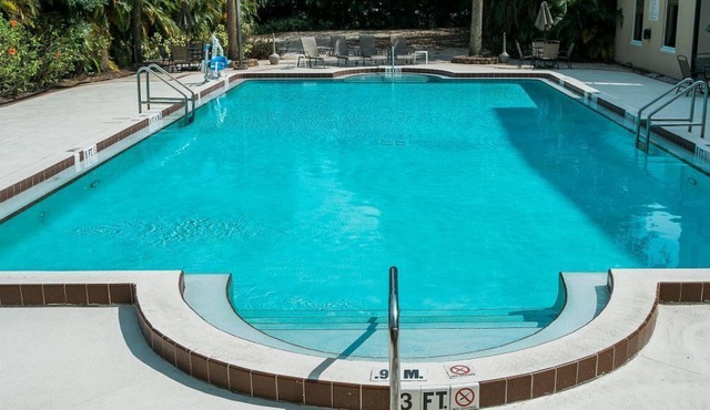 Wonderful Stay! 4 Lovely Units, Pool, Parking