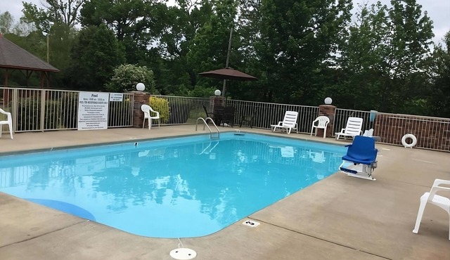 You Found it! Free Breakfast, Free Parking, Pets Allowed, Outdoor Pool