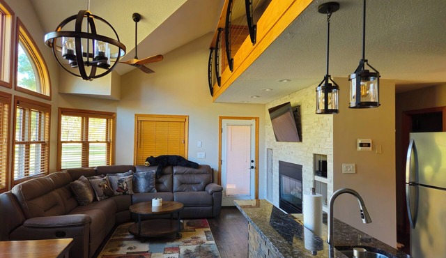 Your Luxurious Home Away from Home in the Beautiful White Mountains