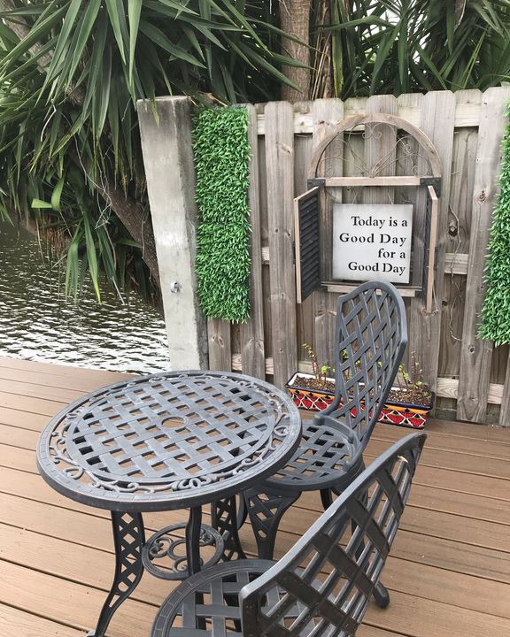 Photo of Patio Balcony in Middle River Terrace