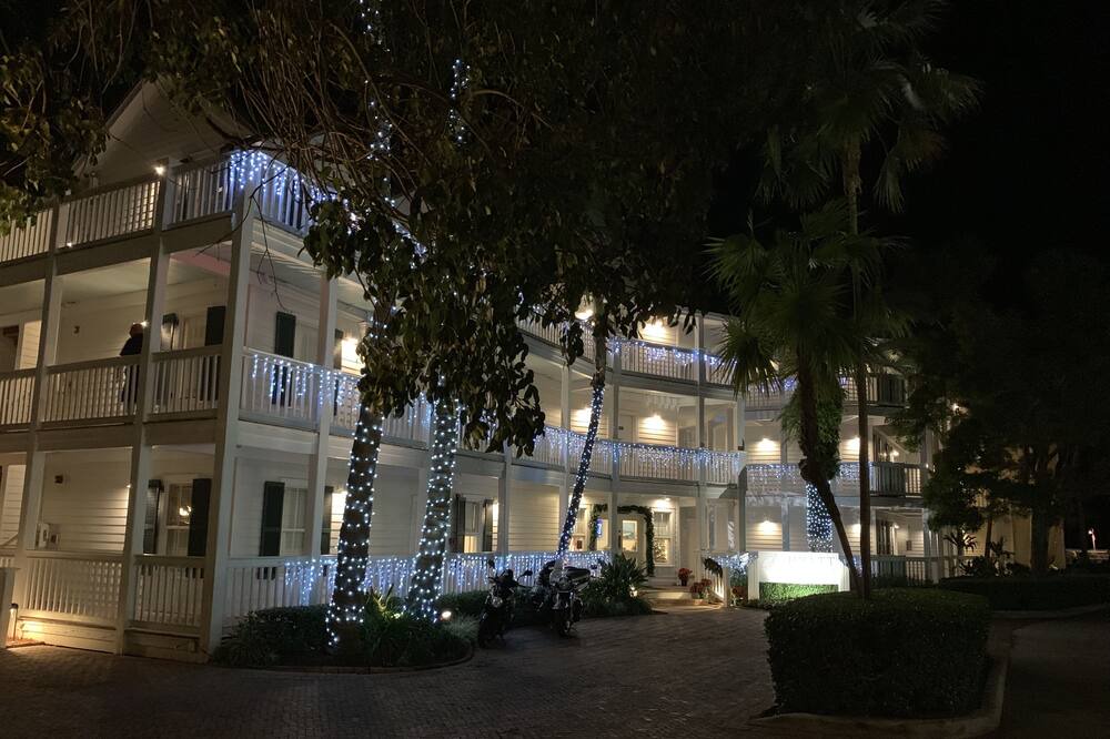 Photo of Others in Truman Annex