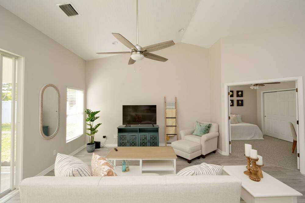 Photo of Livingroom in Rockledge
