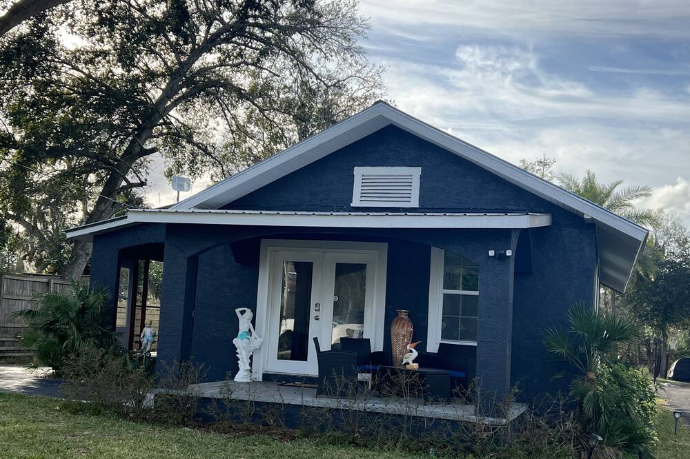 Photo of Outdoor in Oak Hill