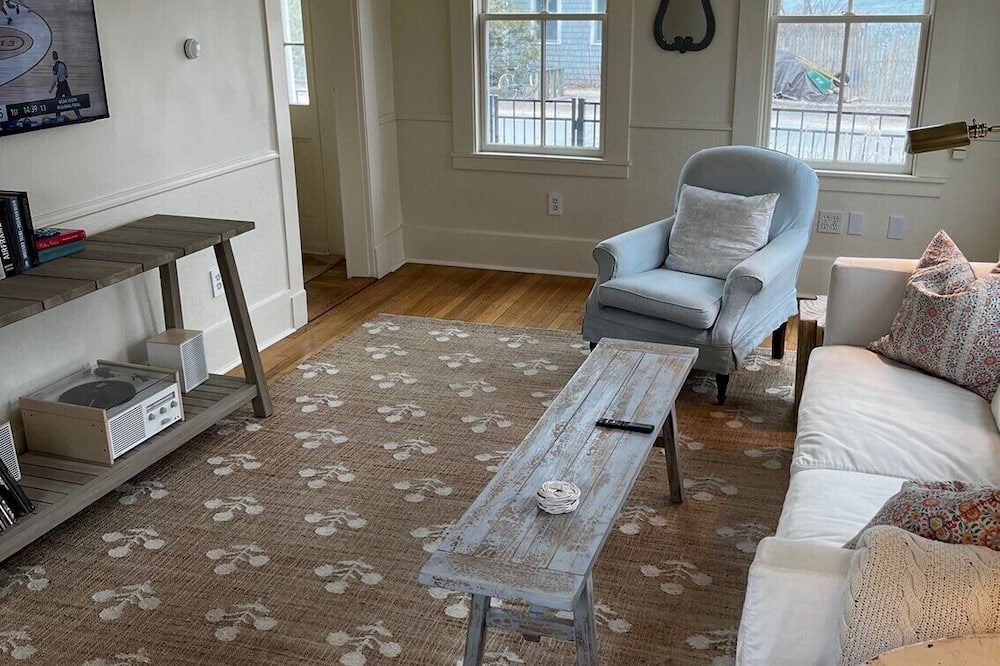 Photo of Livingroom in Peaks Island