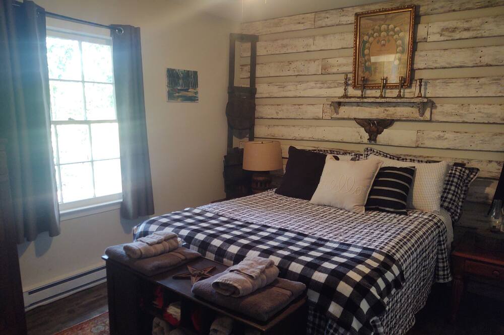 Photo of Bedroom in Corbin