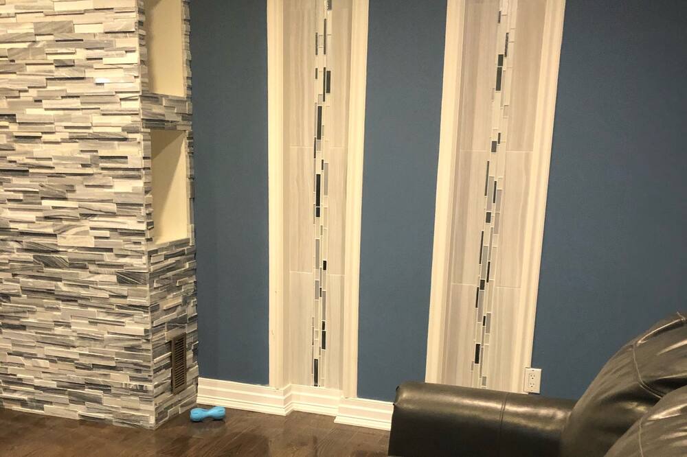 Photo of Livingroom in Fredericksburg