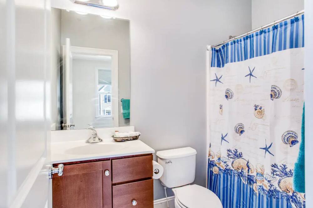 Photo of Bathroom in Rehoboth Beach