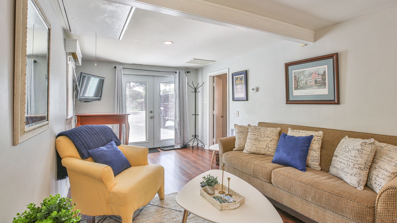 Photo of Livingroom in Leesburg
