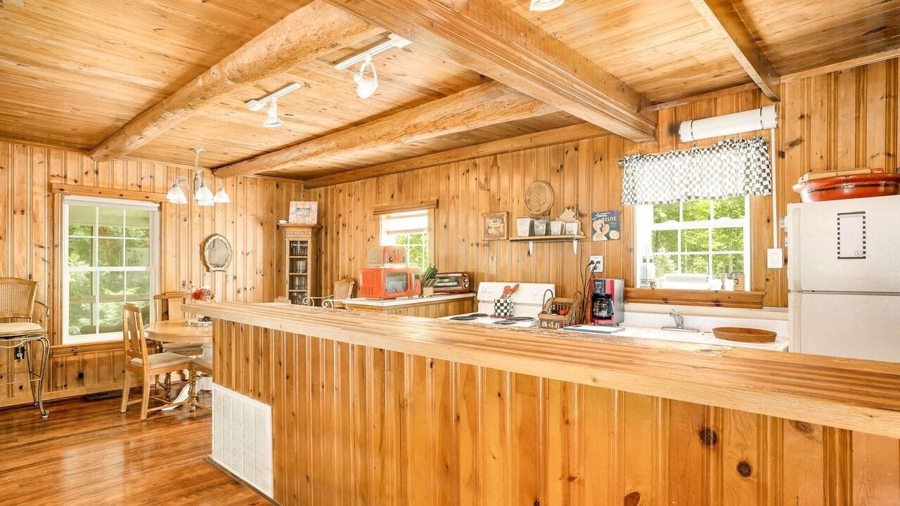 Photo of Kitchen in Luray