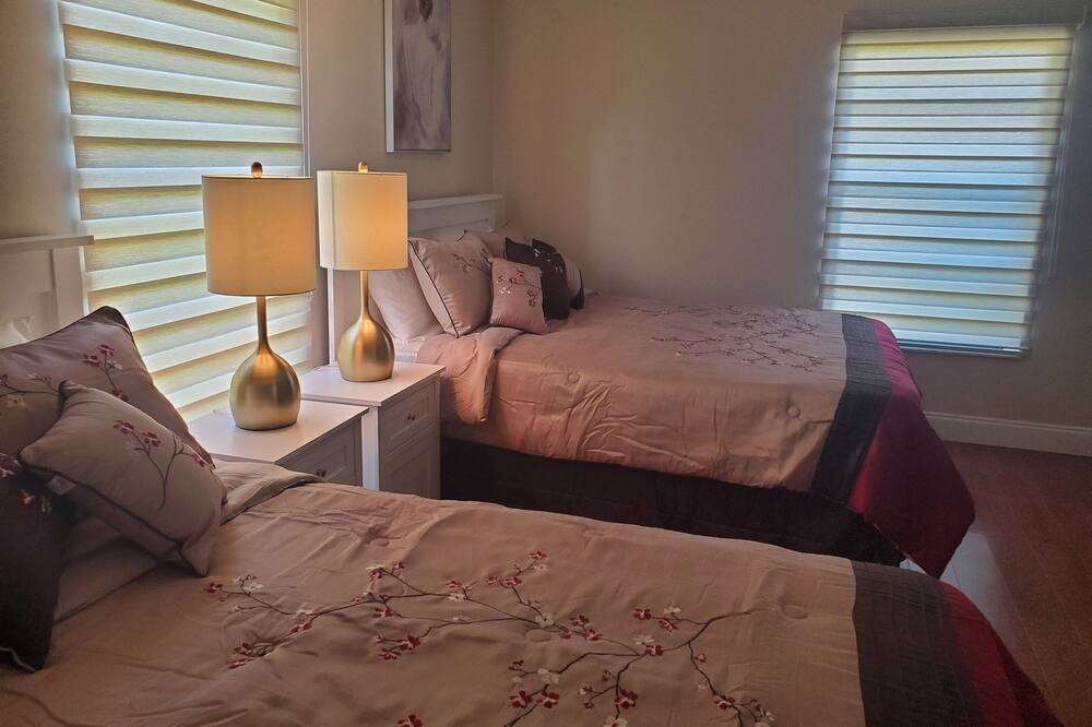 Photo of Bedroom in Florida Ridge