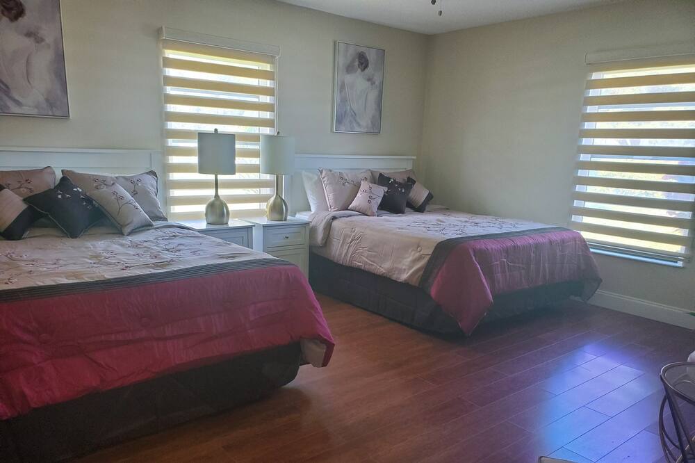 Photo of Bedroom in Florida Ridge