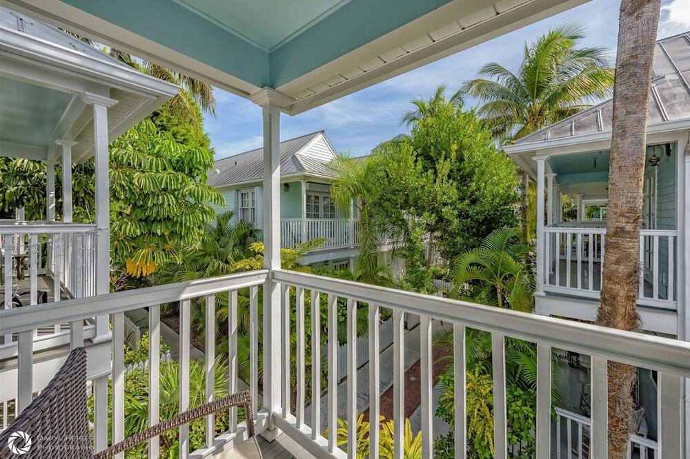 Photo of Patio Balcony in Bahama Village