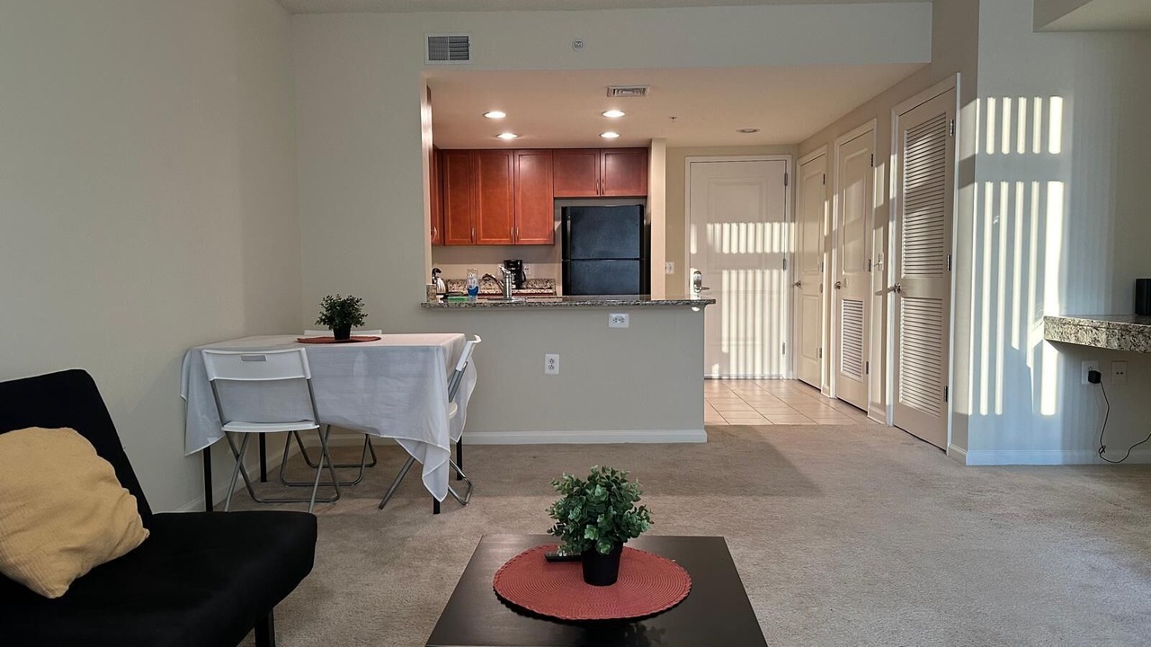 Photo of Livingroom in North Bethesda