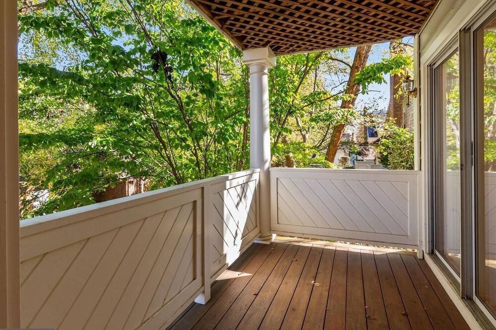 Photo of Outdoor in North Bethesda