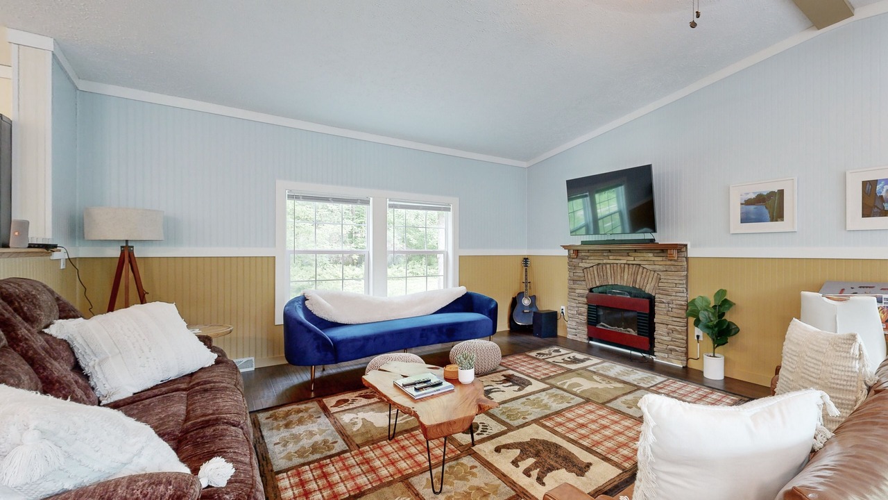 Photo of Livingroom in Gardiner