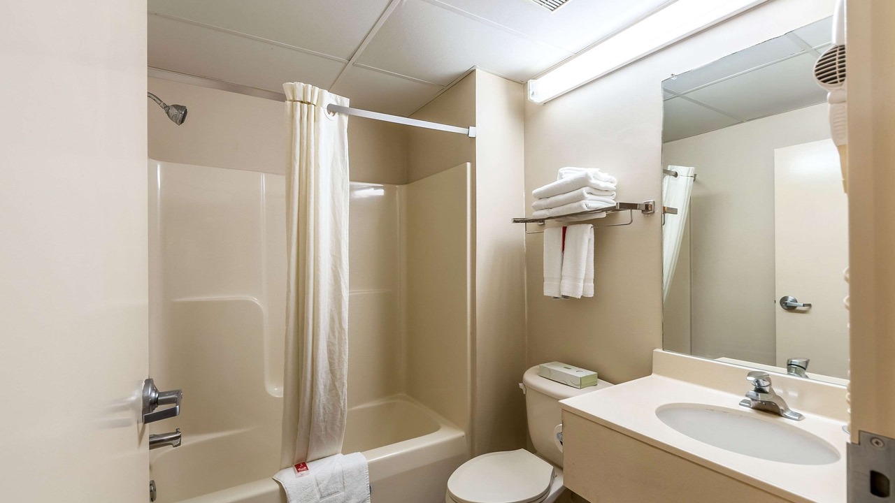 Photo of Bedroom in Middletown