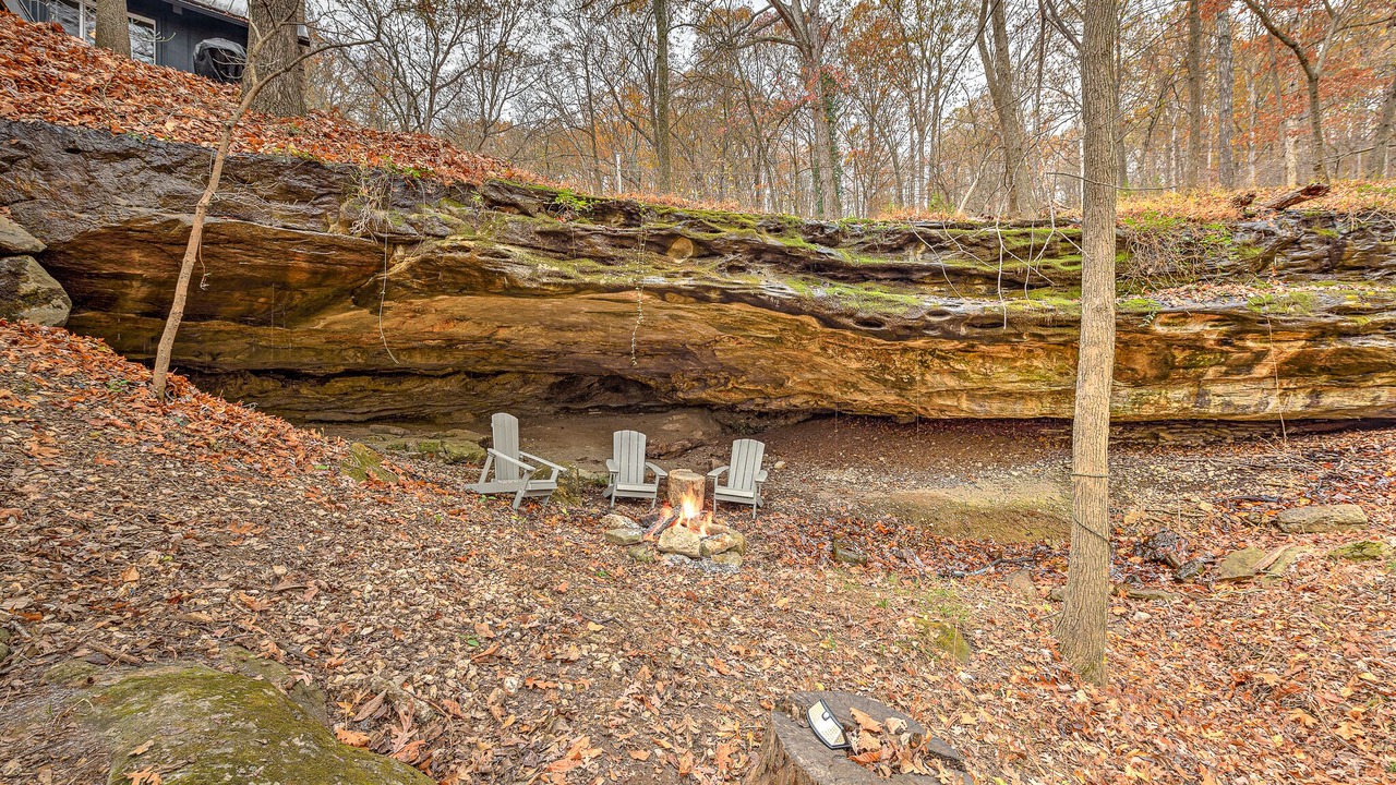 Photo of Outdoor in Lost Bridge Village