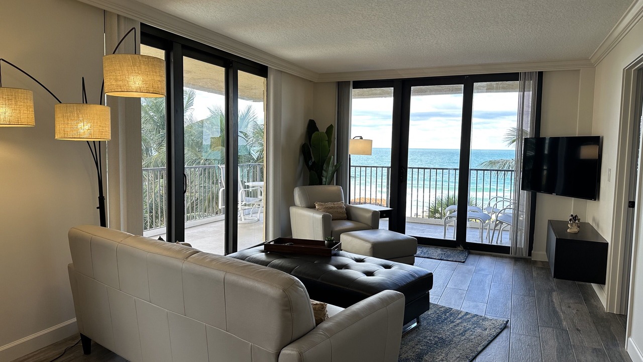Photo of Livingroom in Fort Pierce Shores