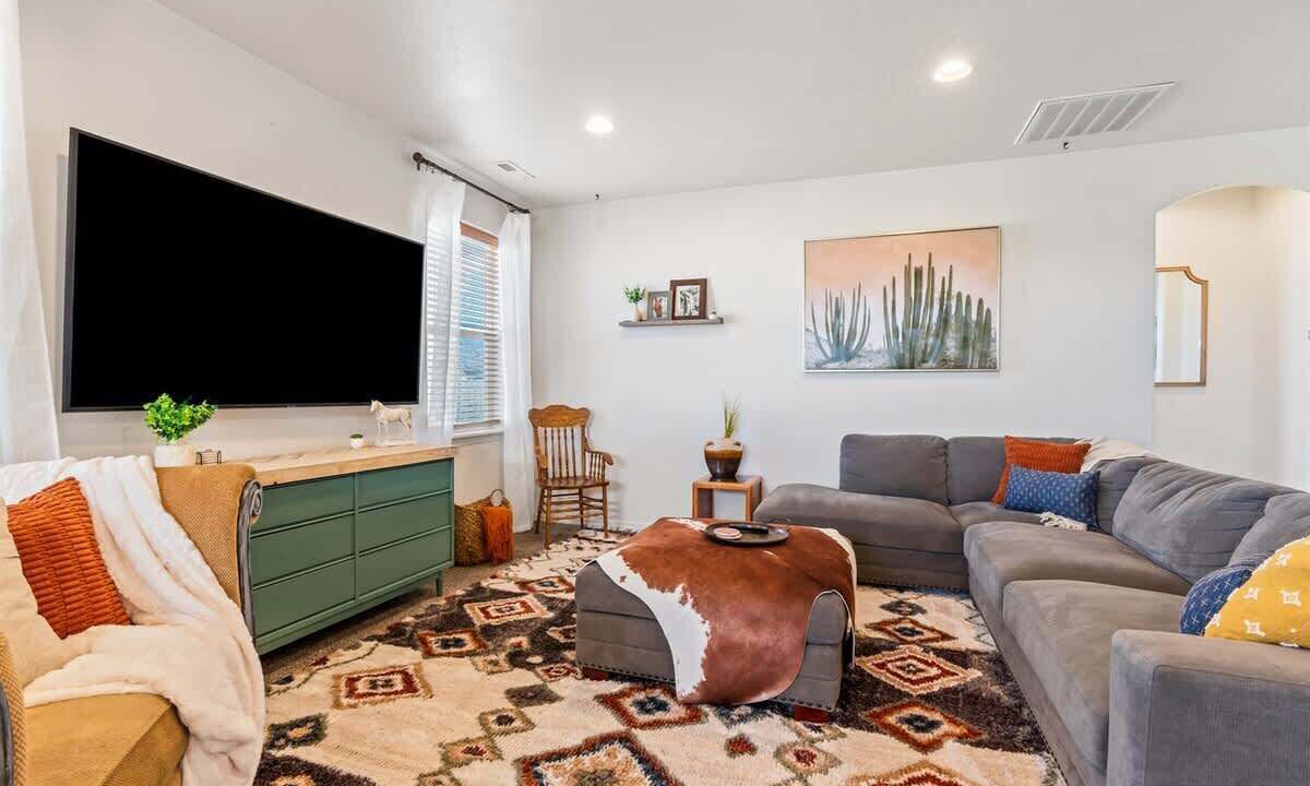 Photo of Livingroom in Caldwell
