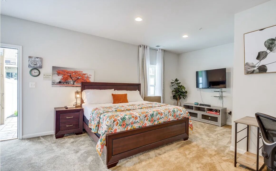 Photo of Bedroom in South Gate