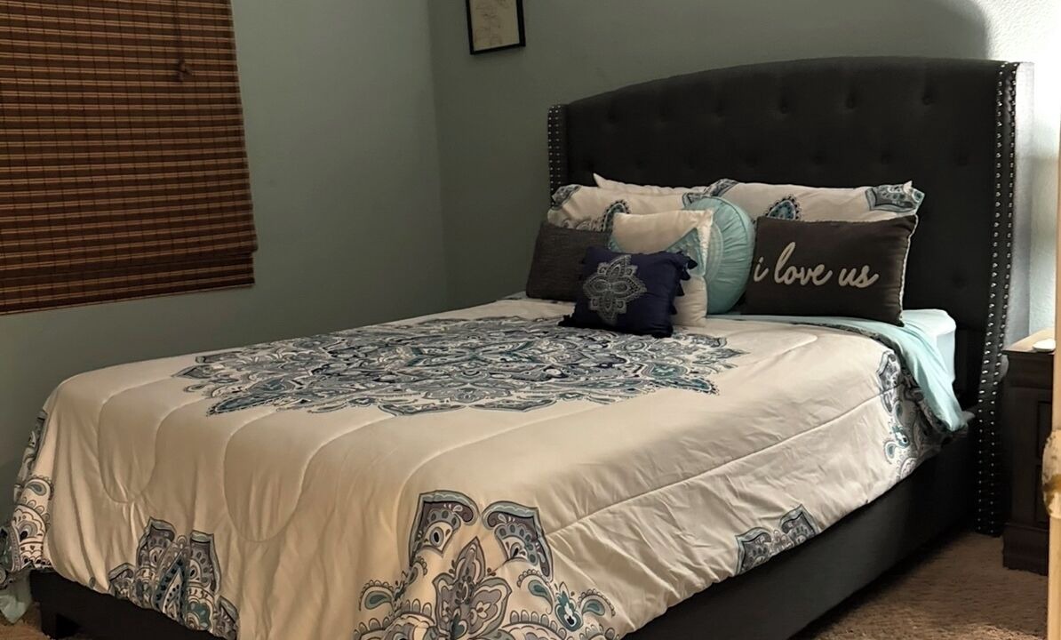 Photo of Bedroom in Paradise Hills