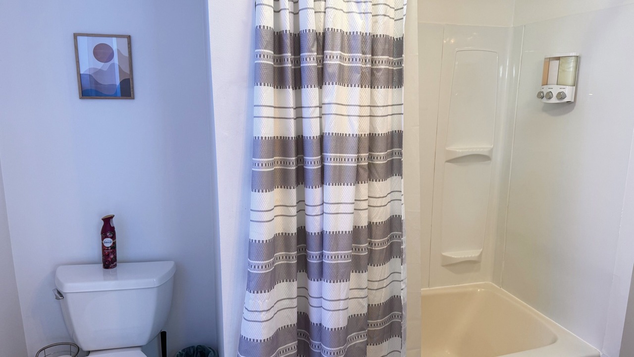 Photo of Bathroom in Williamstown