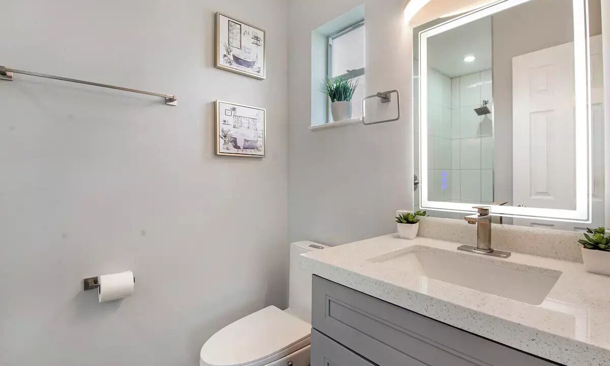 Photo of Bathroom in Riviera Beach