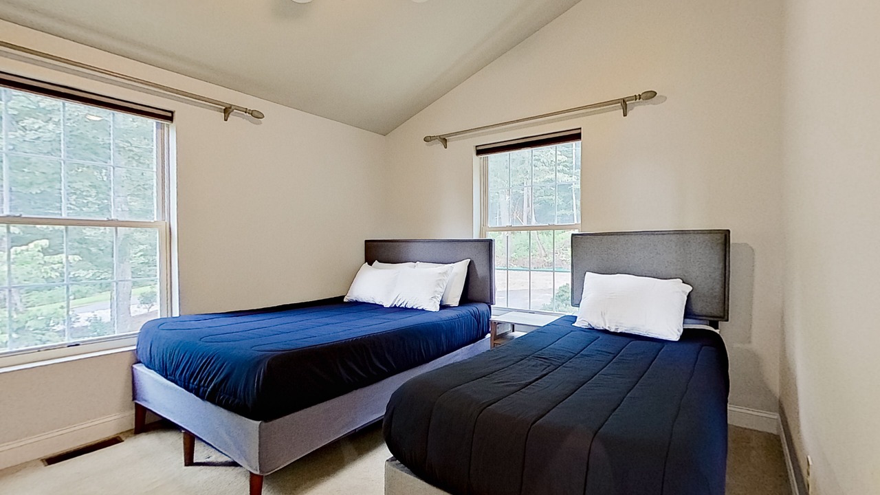 Photo of Bedroom in Moultonborough
