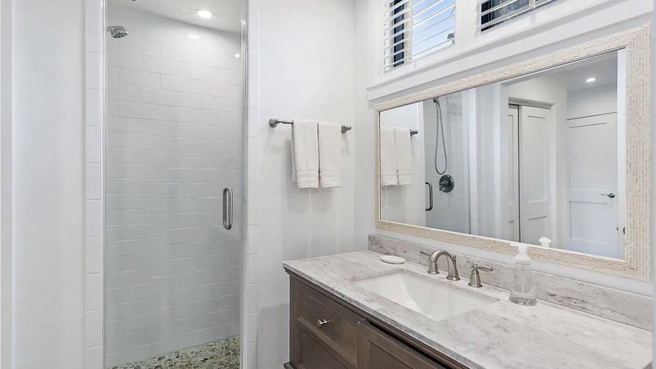 Photo of Bathroom in Sawgrass